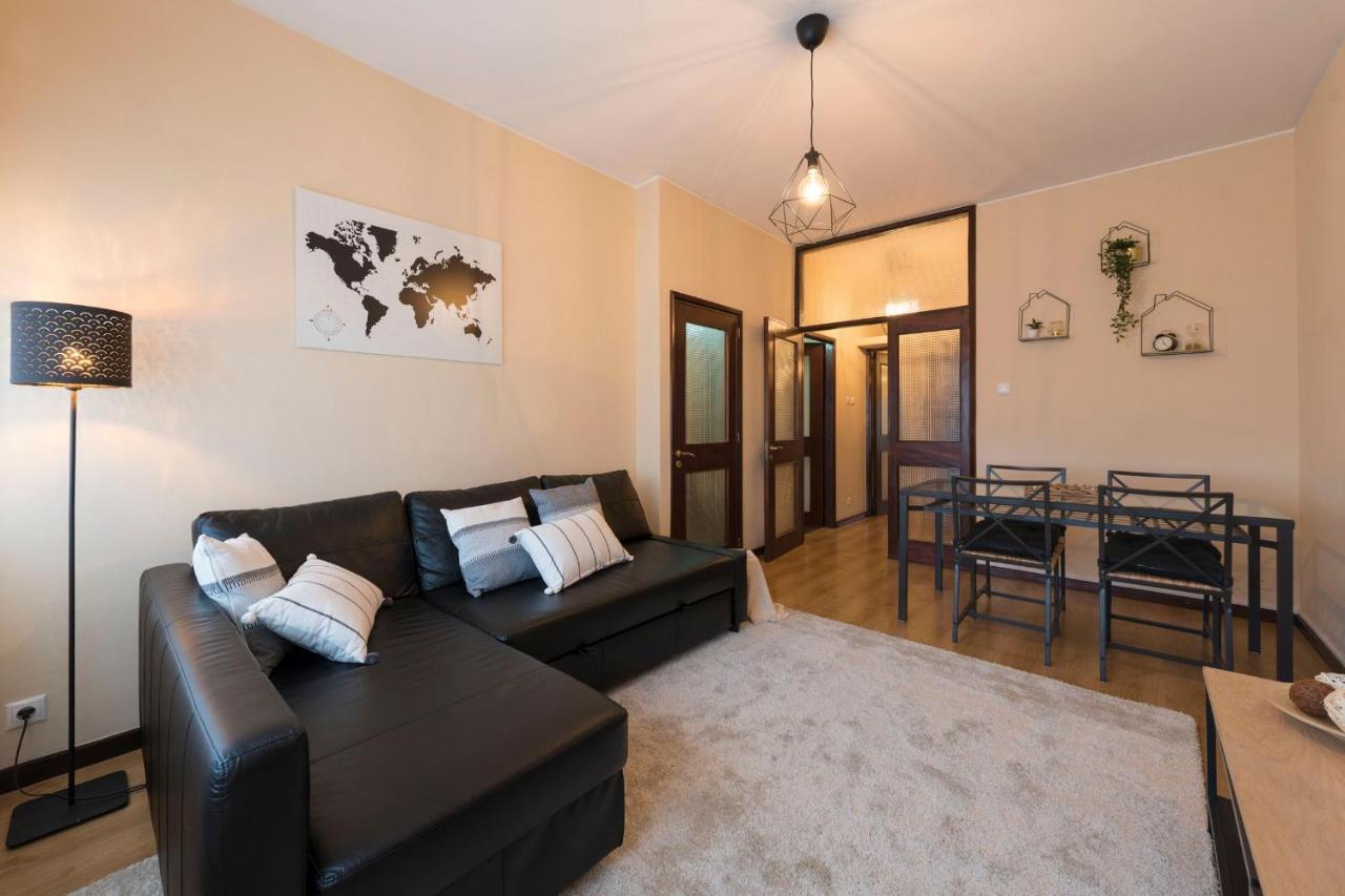 Lovelystay - Serralves Apartment With Free Parking Porto Exterior foto