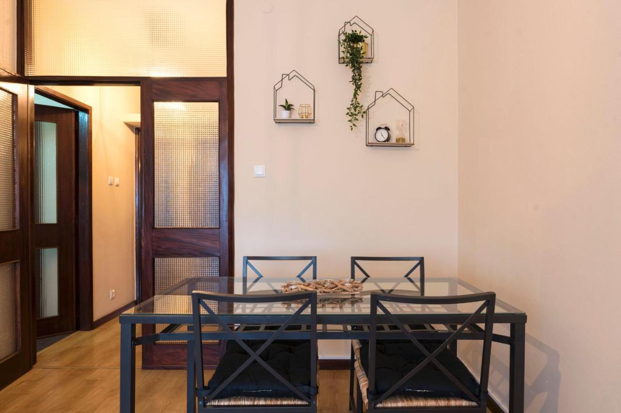 Lovelystay - Serralves Apartment With Free Parking Porto Exterior foto