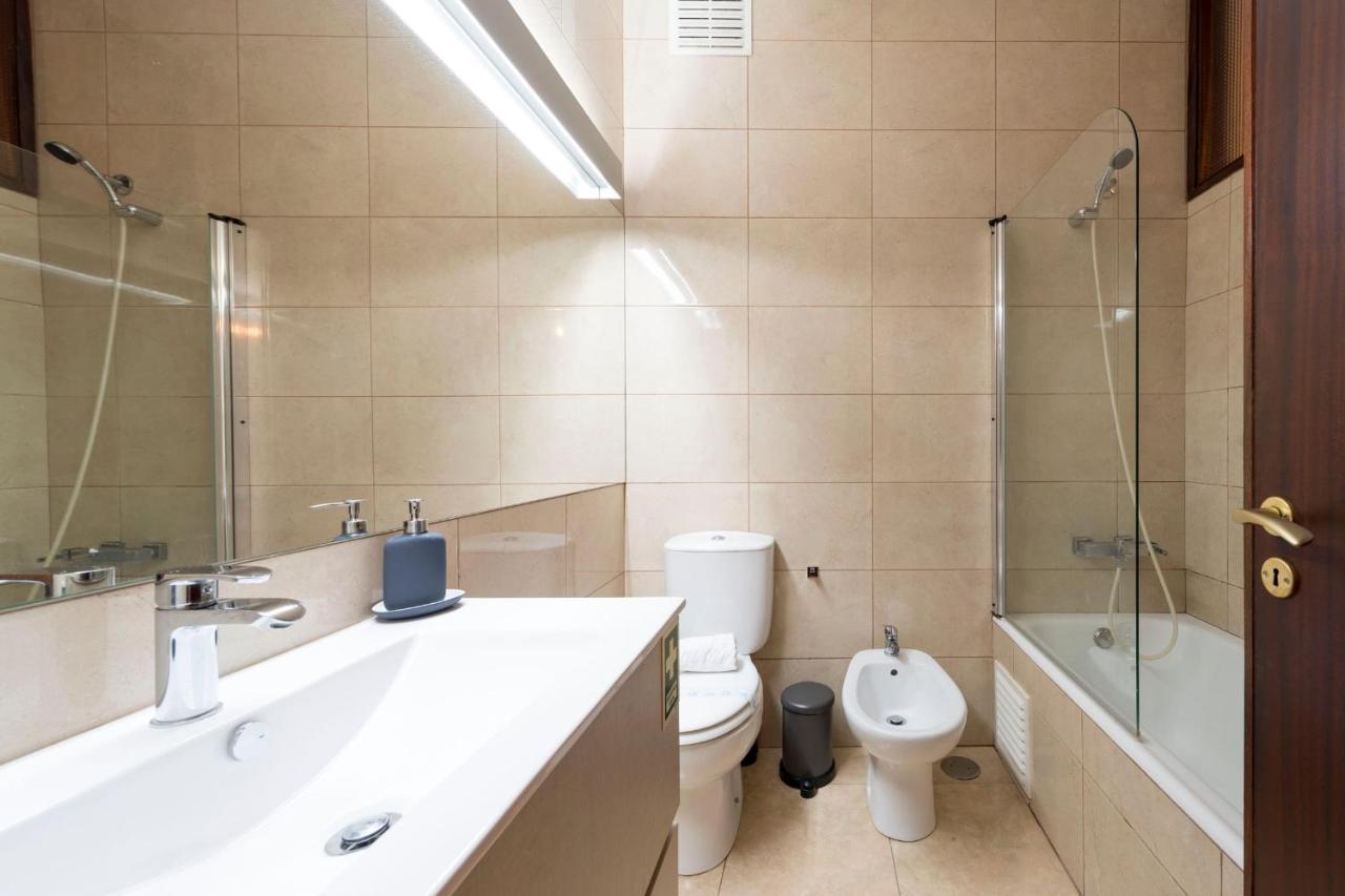 Lovelystay - Serralves Apartment With Free Parking Porto Exterior foto